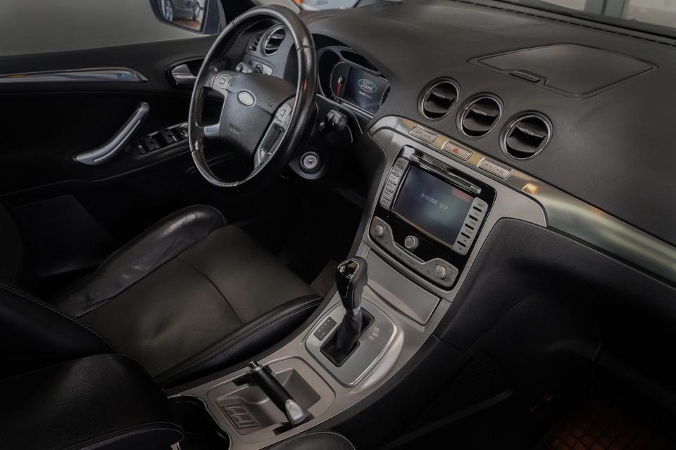 Ford S-Max 2009 — photo 6