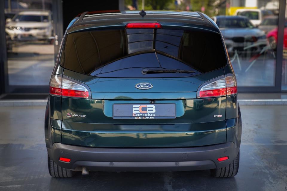 Ford S-Max 2009 — photo 7