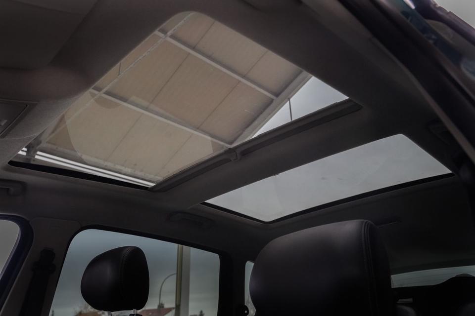 Ford S-Max 2009 — photo 8