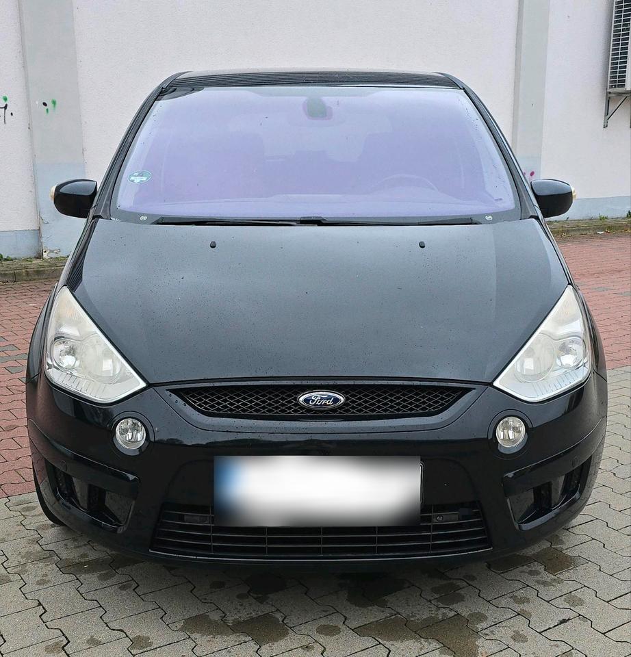 Ford S-Max 2009 — interior
