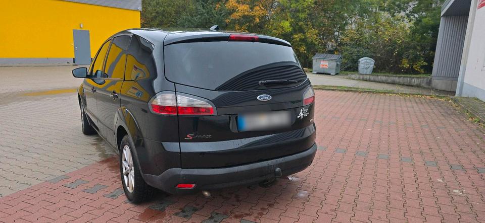 Ford S-Max 2009 — photo 7
