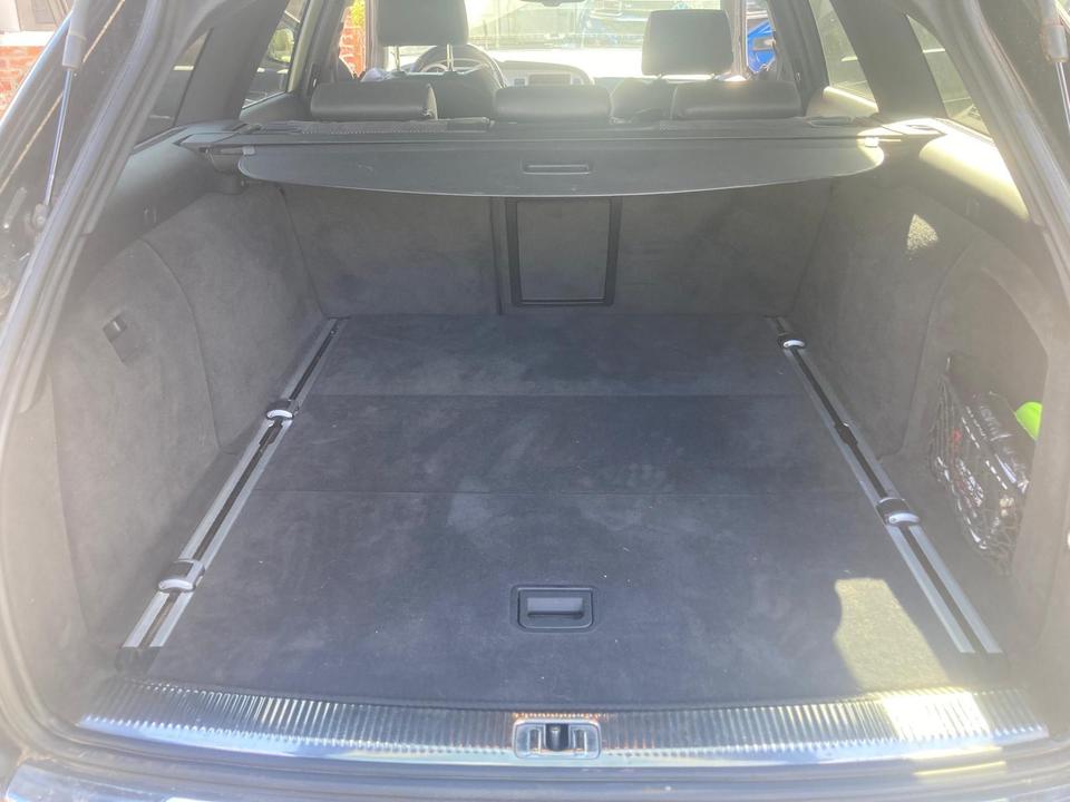 Audi A6 2009 — photo 8