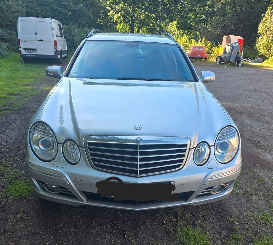 Mercedes Benz E 320 2008 — vehicle for AFU Ukraine