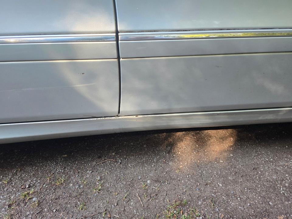 Mercedes Benz E 320 2008 — photo 14
