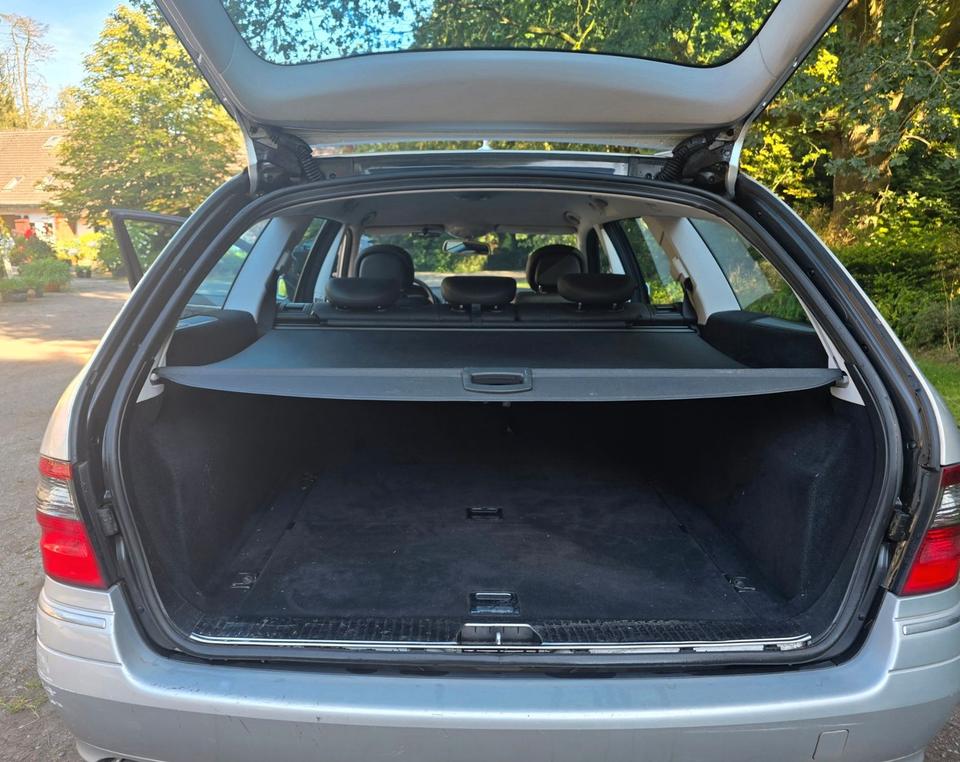 Mercedes Benz E 320 2008 — photo 7