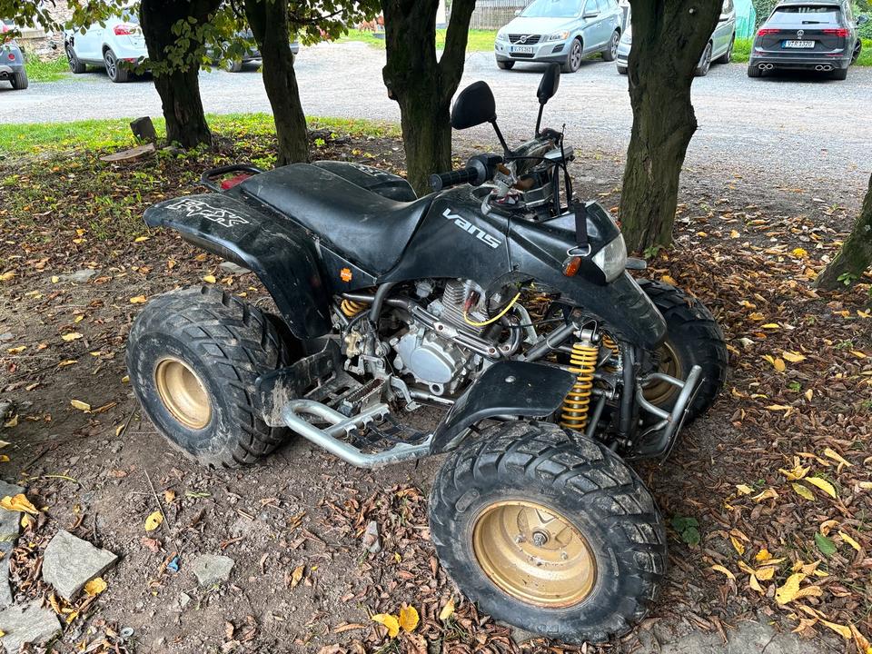 Weitere Motorräder Quad SMC 150 als Teilespender 2004 — авто для ЗСУ з Європи