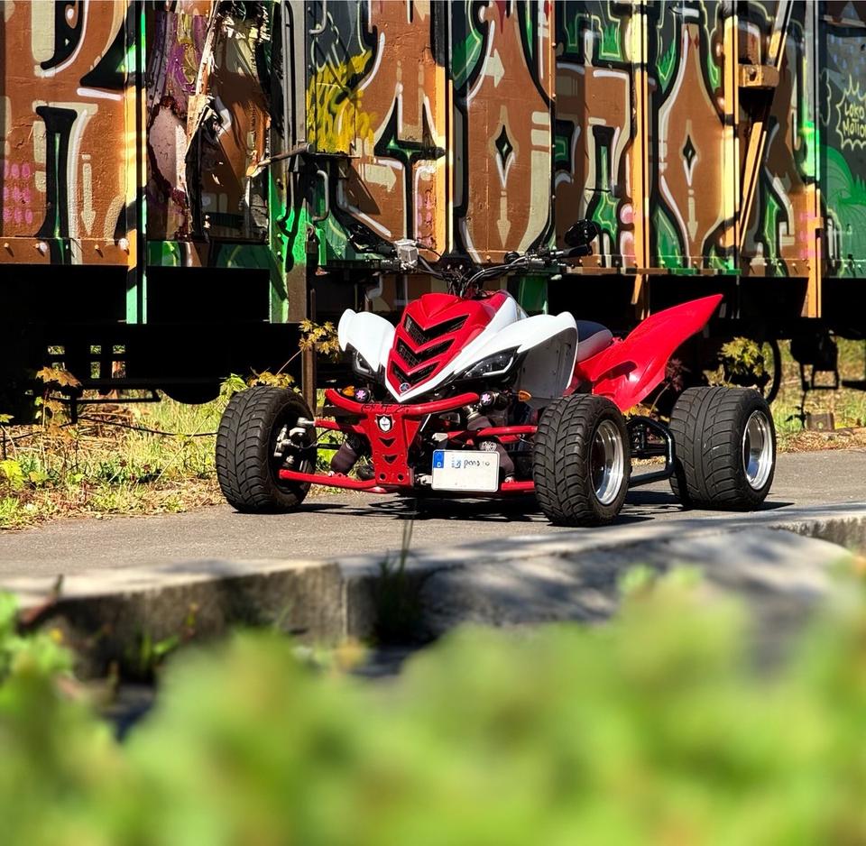 Yamaha Raptor 700R SE, 2012