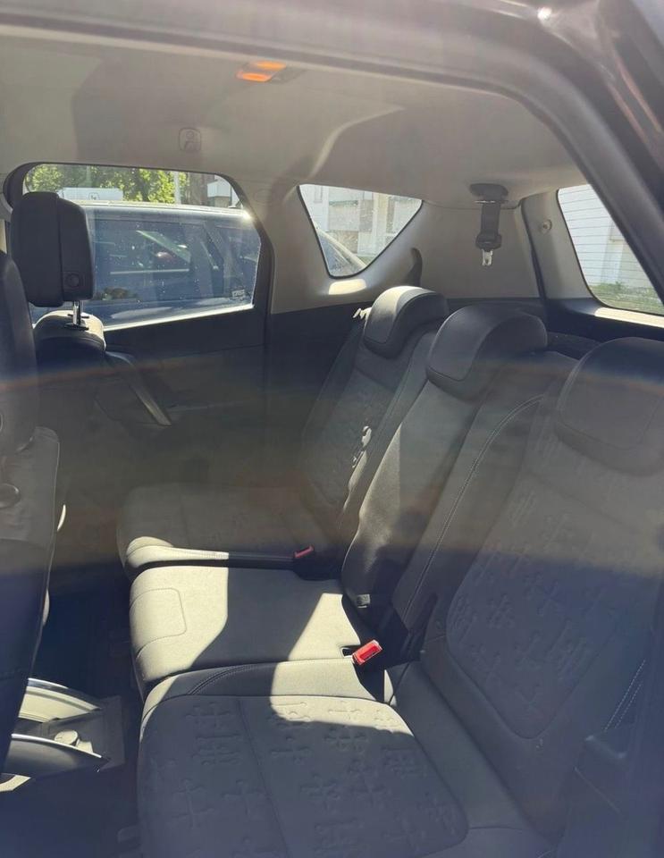 Opel Meriva 2011 — photo 8