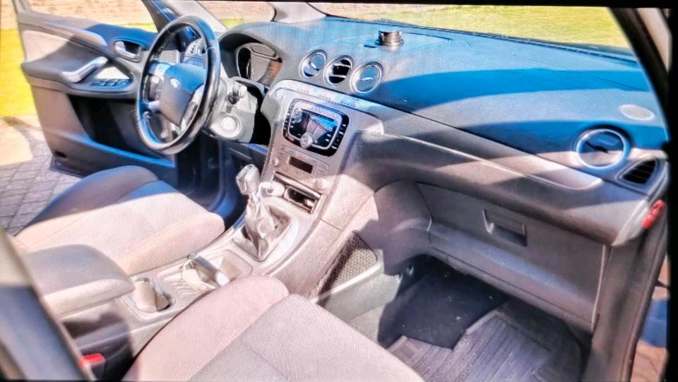 Kia cee'd Sportswagon 2007 — interior