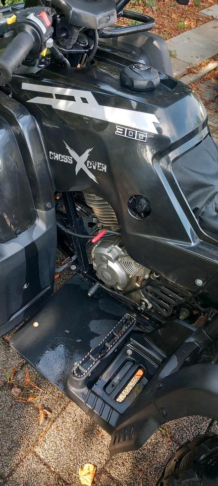 Weitere Motorräder Adly 300 CrossOver ATV Quad , oder tausch 2008 — фото 10