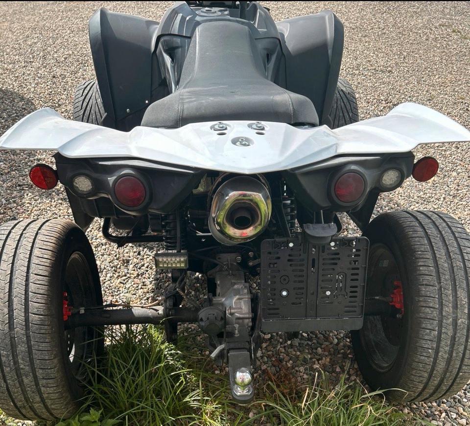  Gelöscht • TGB Gunner 550 weiß LOF Zulassung tüv 28 2013 — двигун 550 ccm