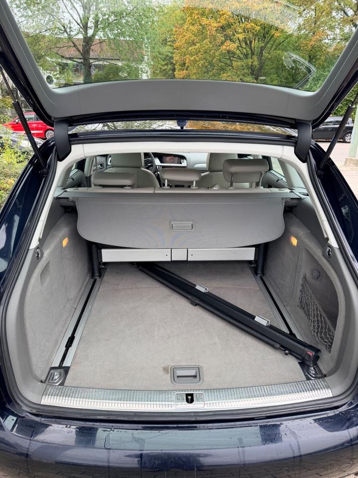 Audi A4 2009 — photo 14
