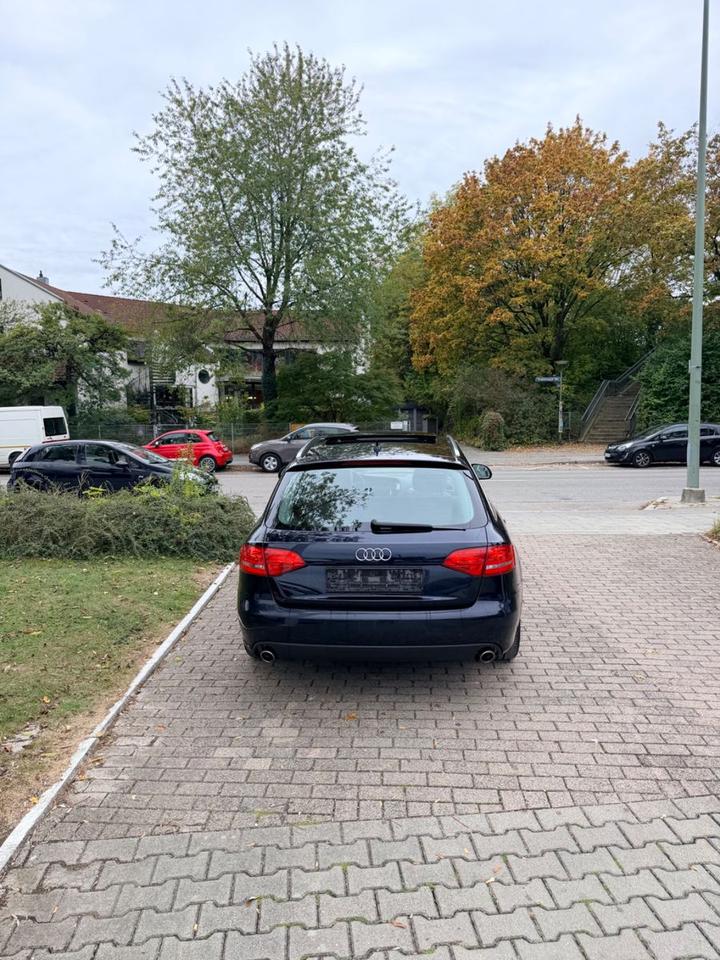 Audi A4 2009 — photo 6
