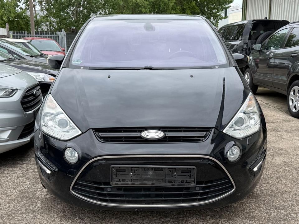 Ford S-Max 2012 — photo 8