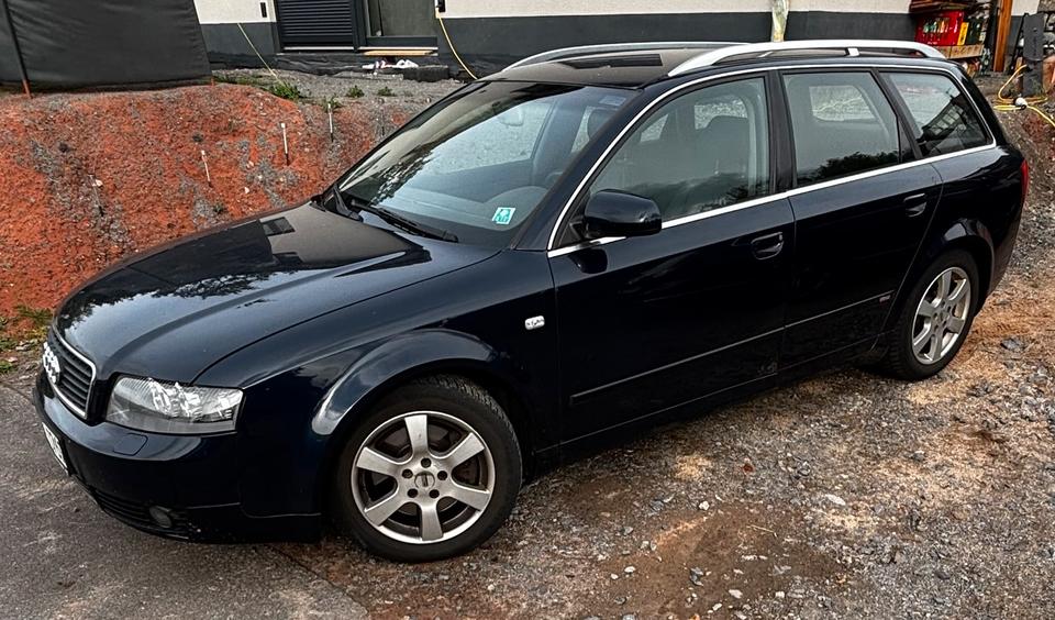 Audi A4, 2004