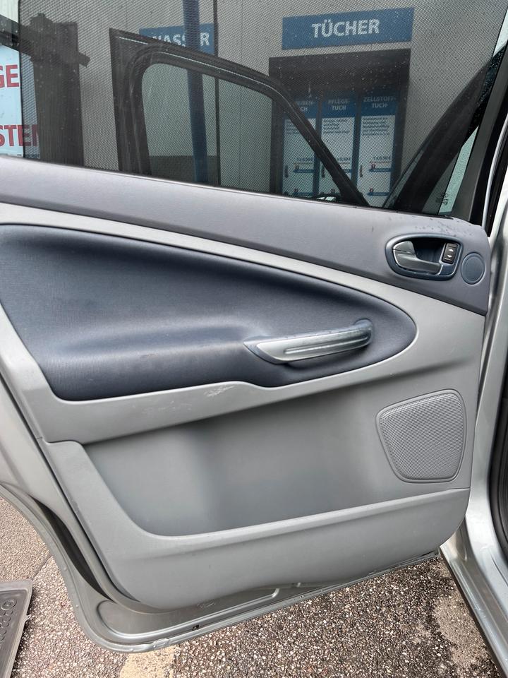 Ford S-Max 2009 — photo 8