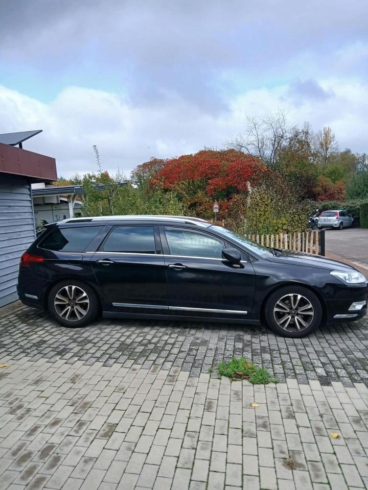 Citroen C5 2015 — салон