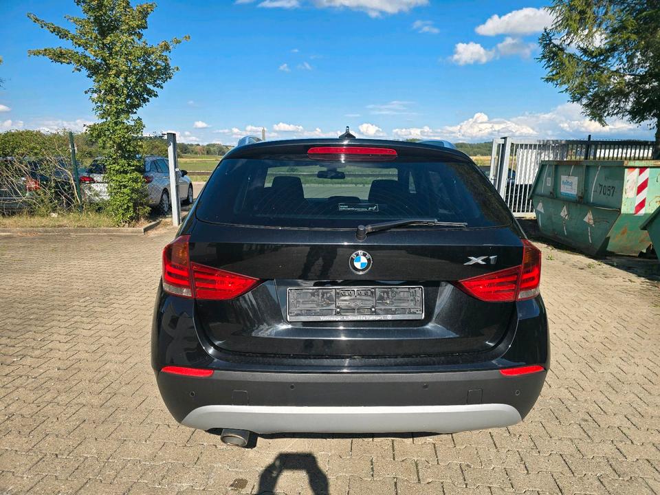 BMW X1 2010 — photo 10