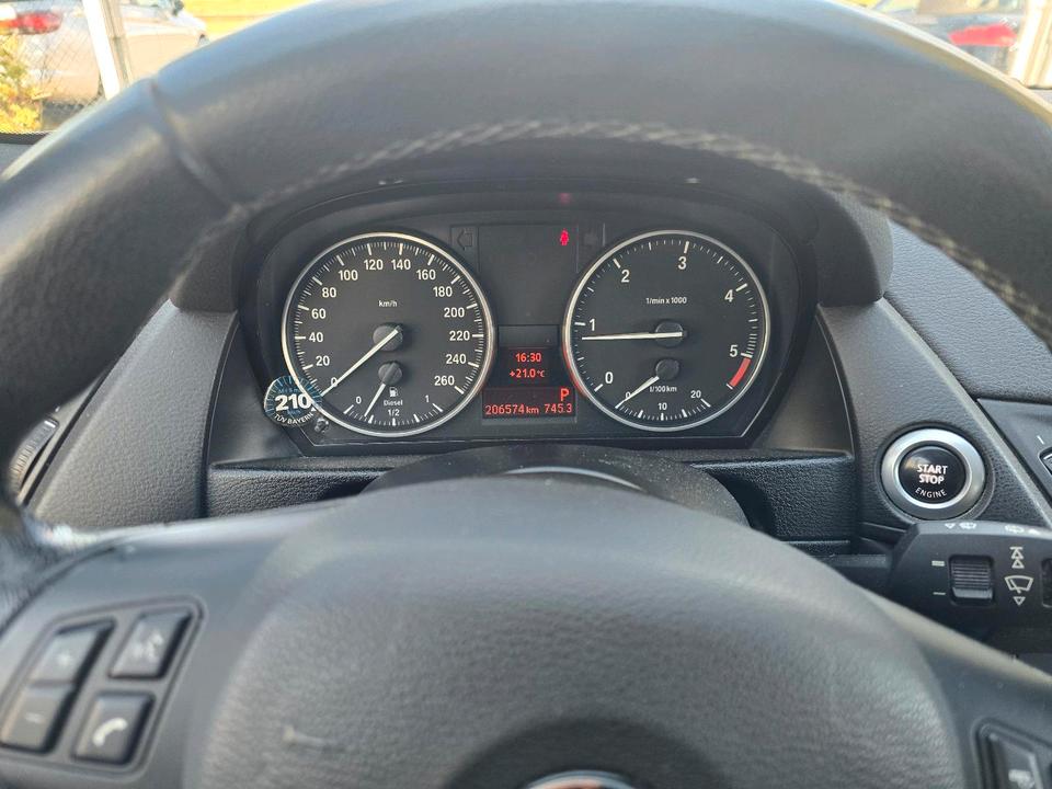 BMW X1 2010 — photo 18