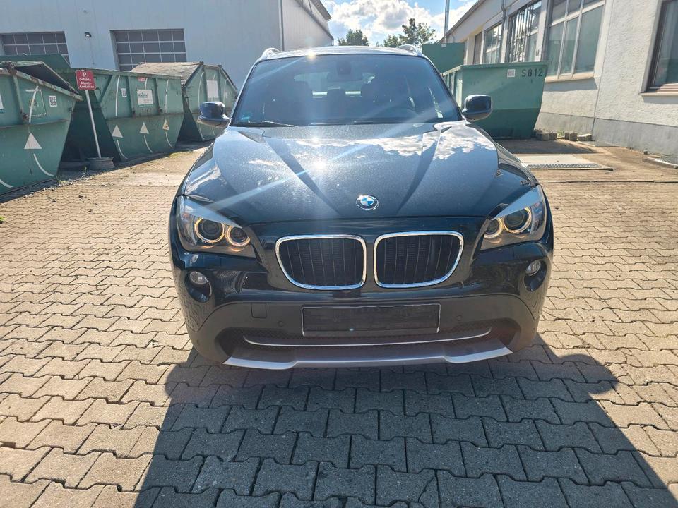 BMW X1 2010 — photo 5
