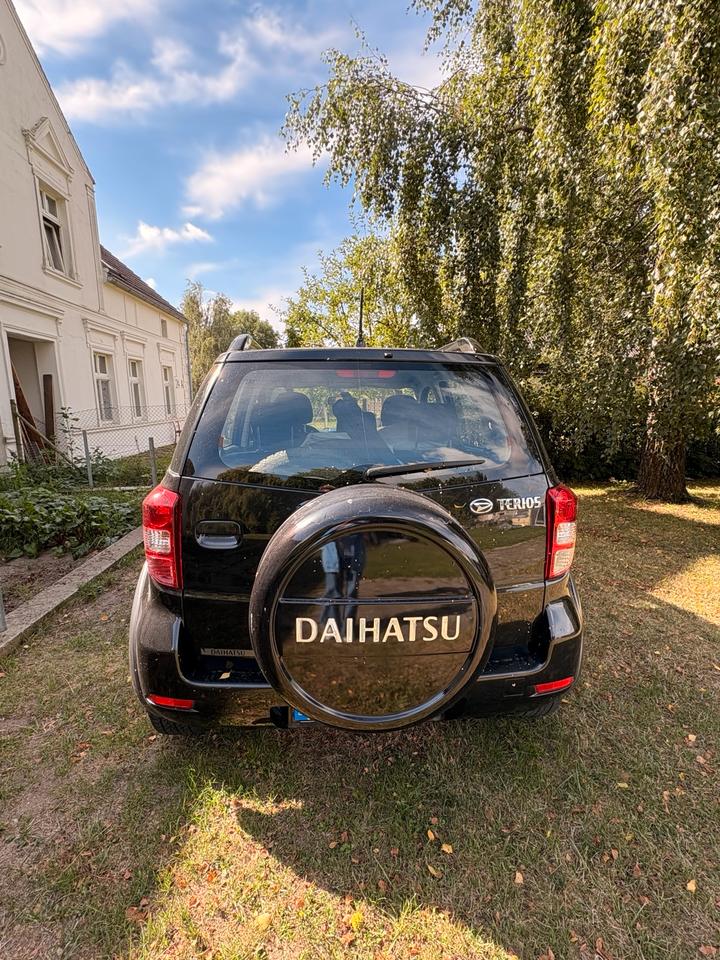 Daihatsu Terios 2009 — engine