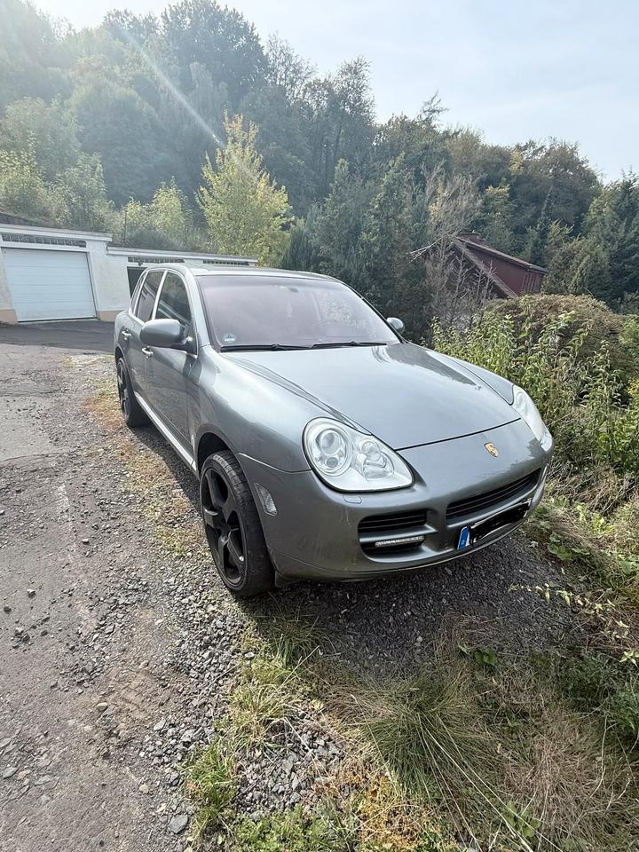 Porsche Cayenne, 2005