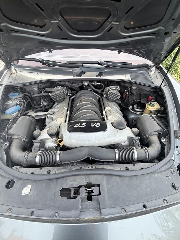 Porsche Cayenne 2005 — photo 7