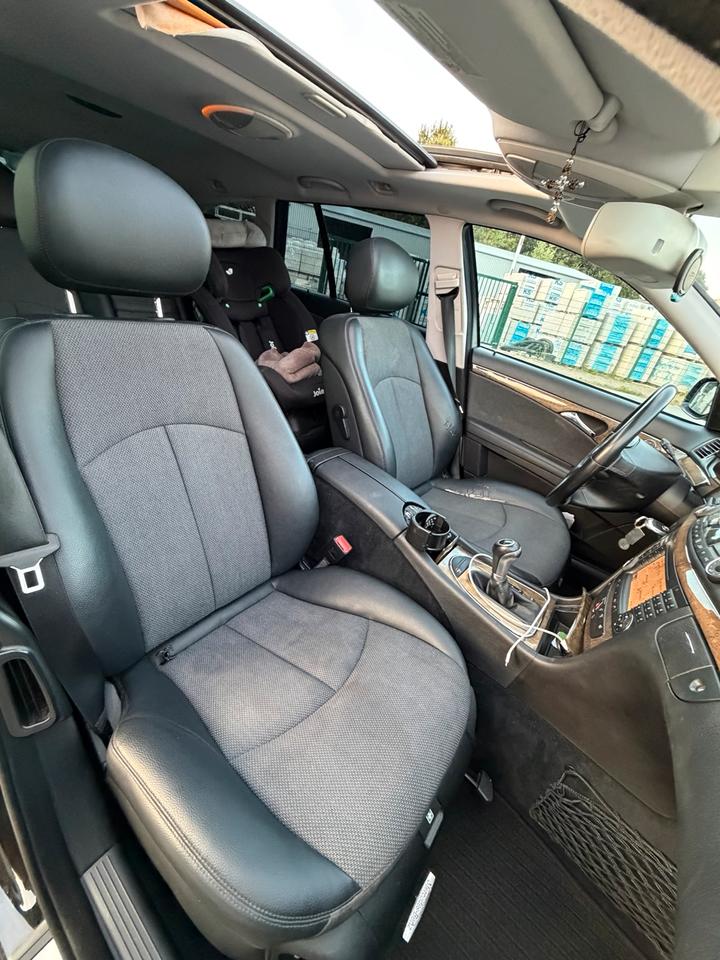 Mercedes Benz E 320 2006 — photo 12