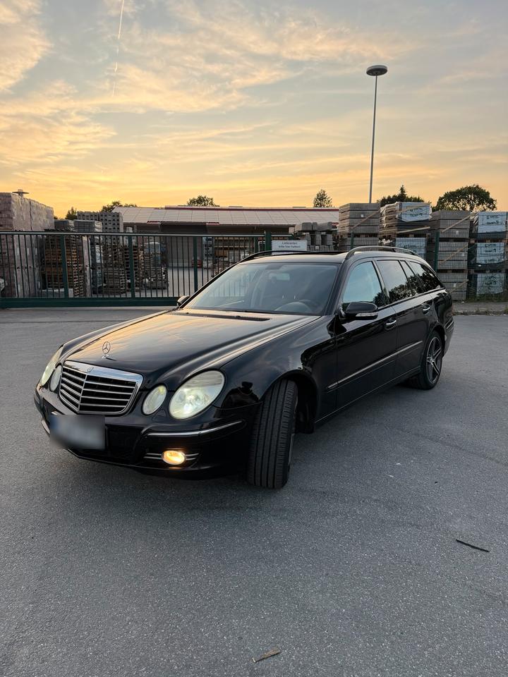 Mercedes Benz E 320 2006 — engine