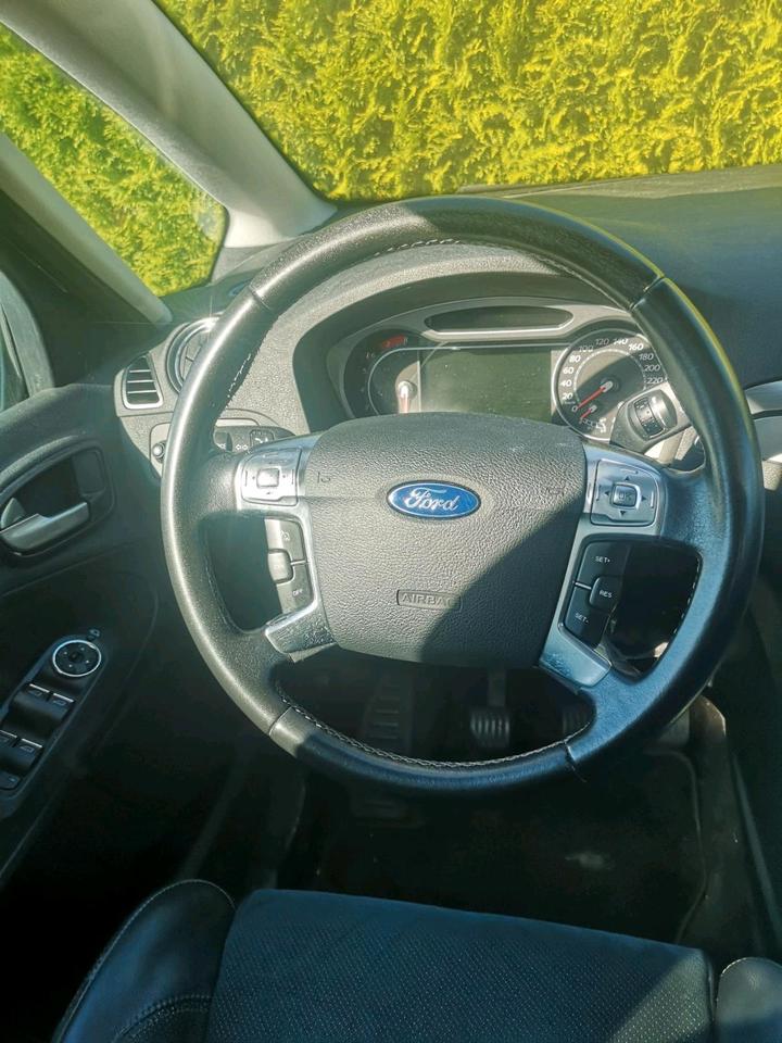 Ford S-Max 2008 — photo 15