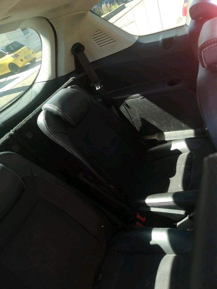 Ford S-Max 2008 — photo 8