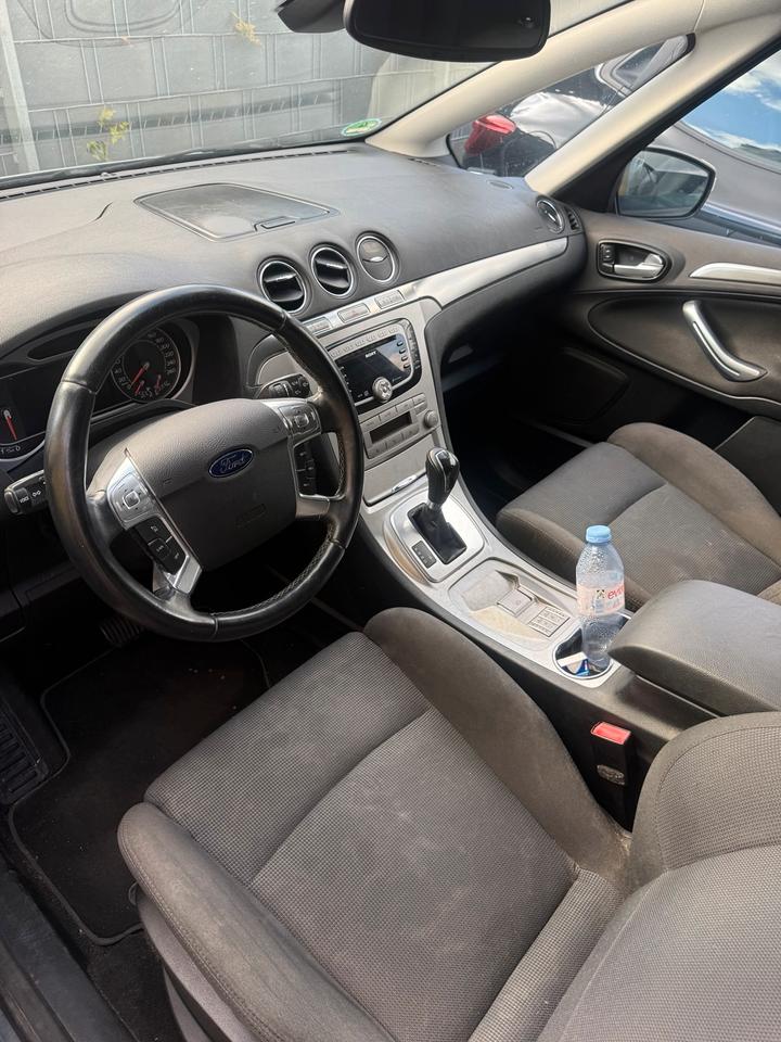 Ford S-Max 2009 — engine