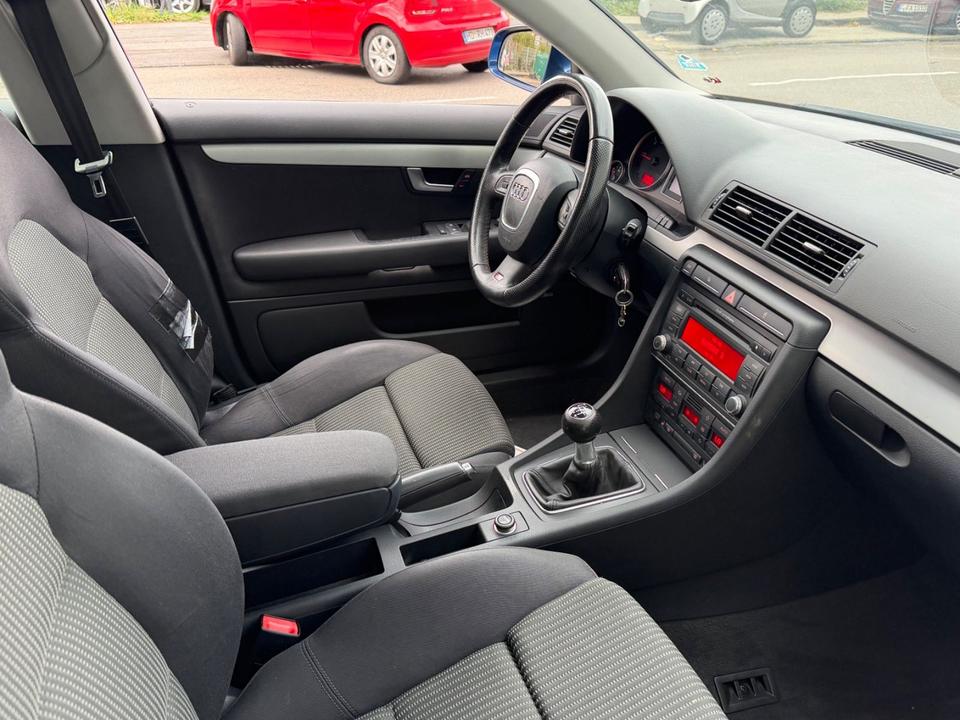 Audi A4 2007 — interior