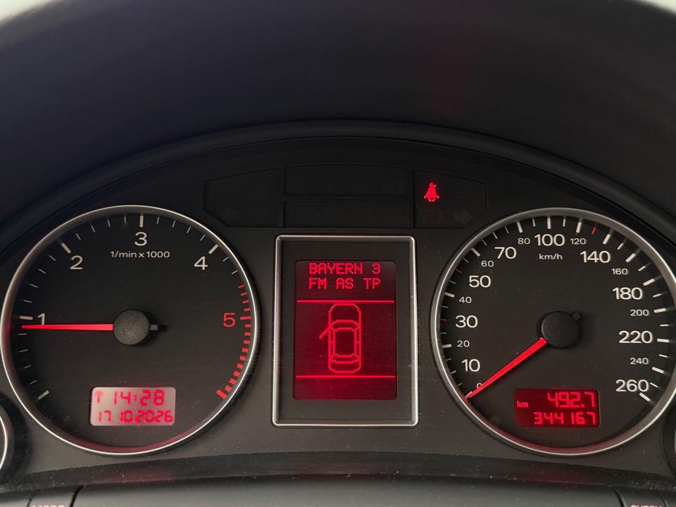 Audi A4 2007 — photo 8