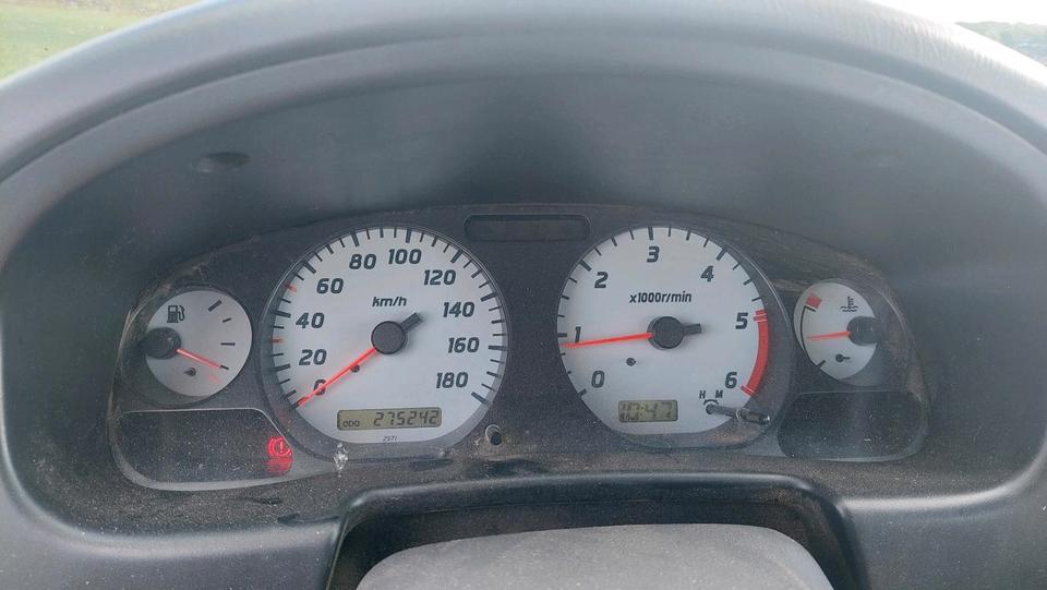Nissan Navara 2005 — photo 7