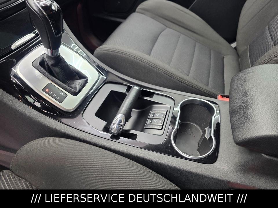Ford S-Max 2014 — photo 17