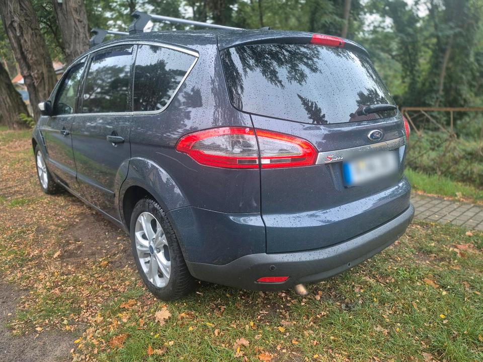 Ford S-Max 2014 — photo 15