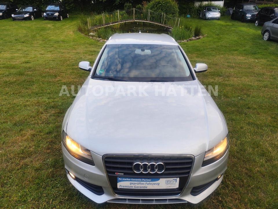 Audi A4, 2011