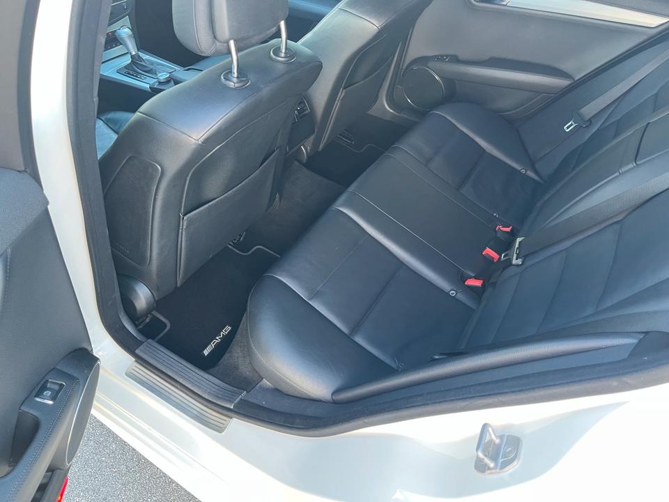 Mercedes Benz C 220 2008 — photo 11