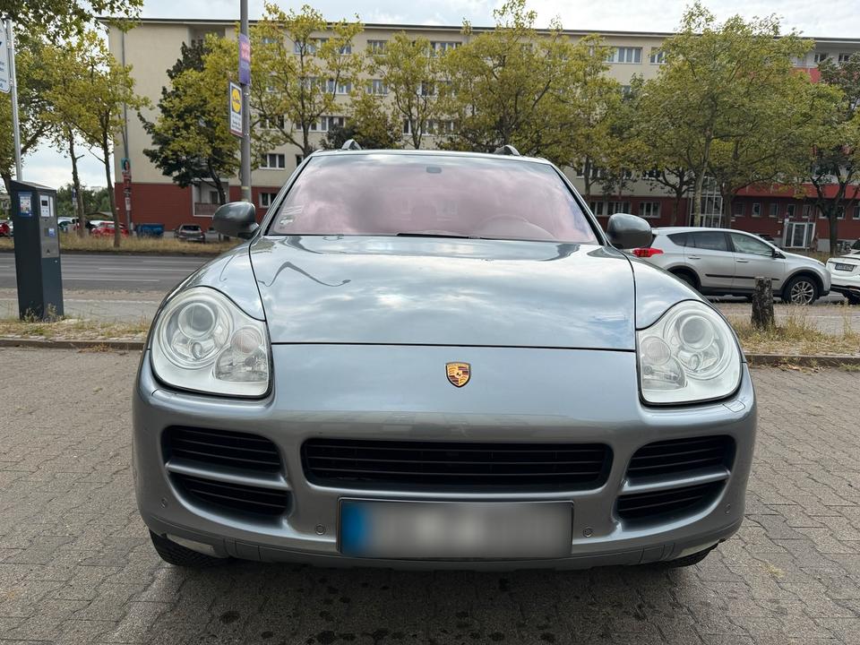Porsche Cayenne 2004 — photo 9
