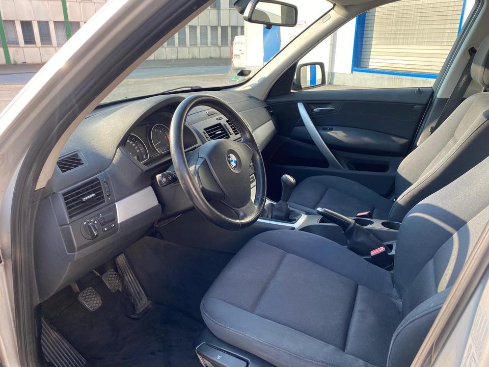 BMW X3 2009 — photo 9