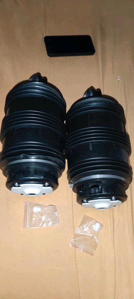 Mercedes Benz E 220 2006 — engine