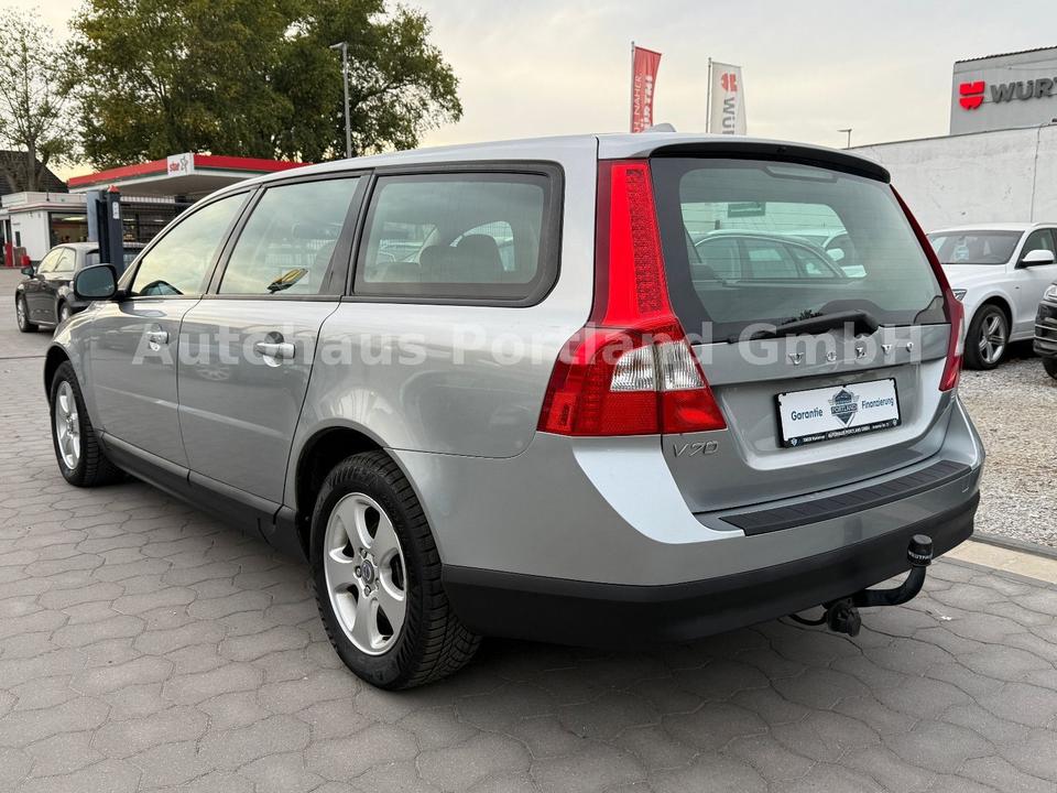 Volvo V70 2007 — photo 10