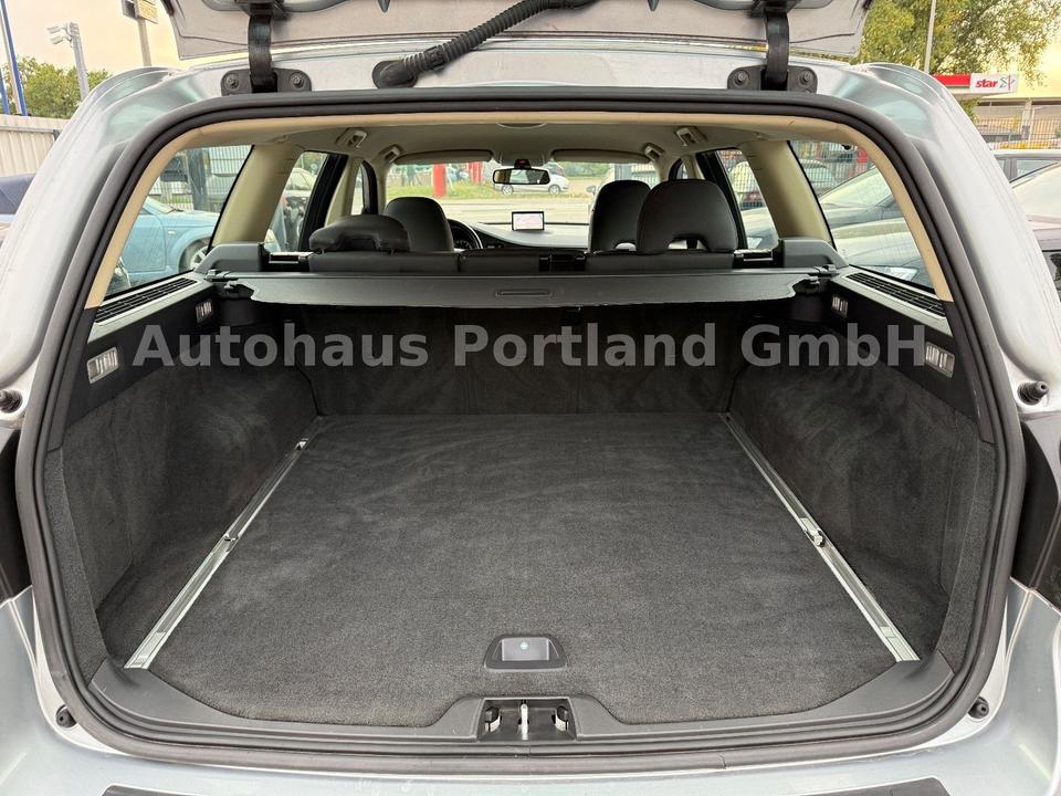 Volvo V70 2007 — photo 14