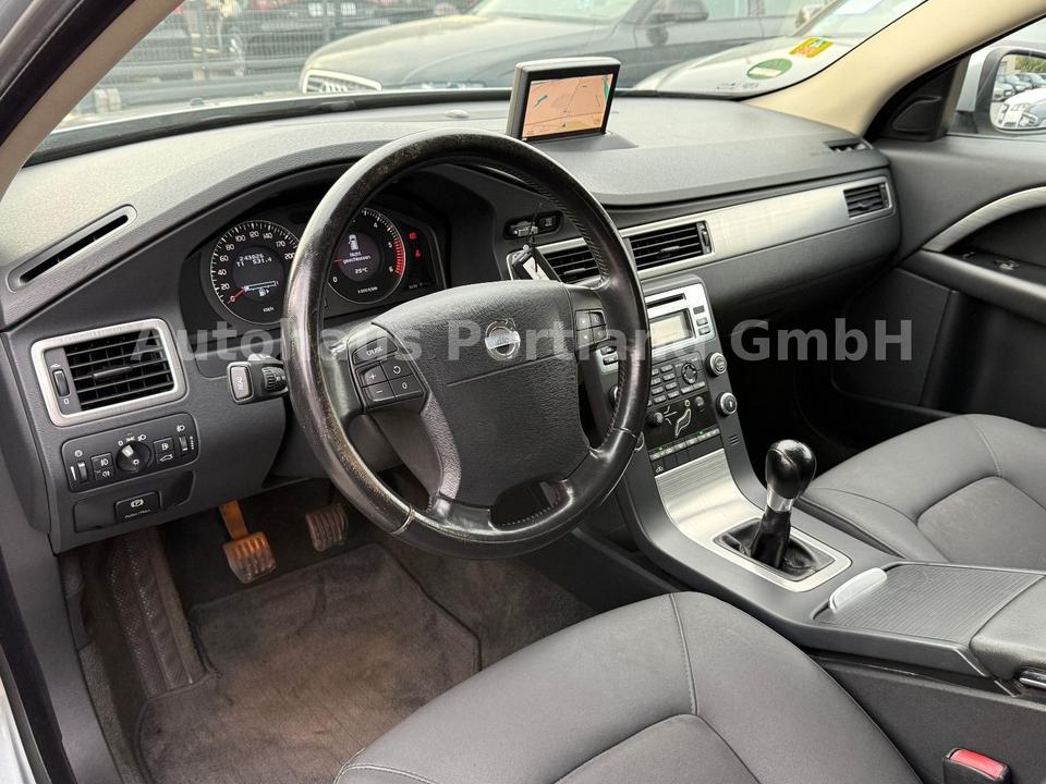 Volvo V70 2007 — photo 15