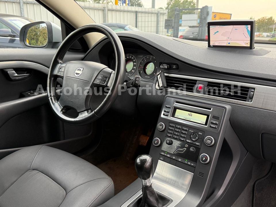 Volvo V70 2007 — photo 18