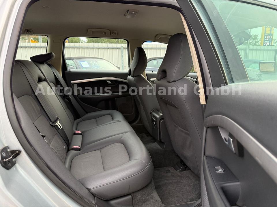 Volvo V70 2007 — photo 23