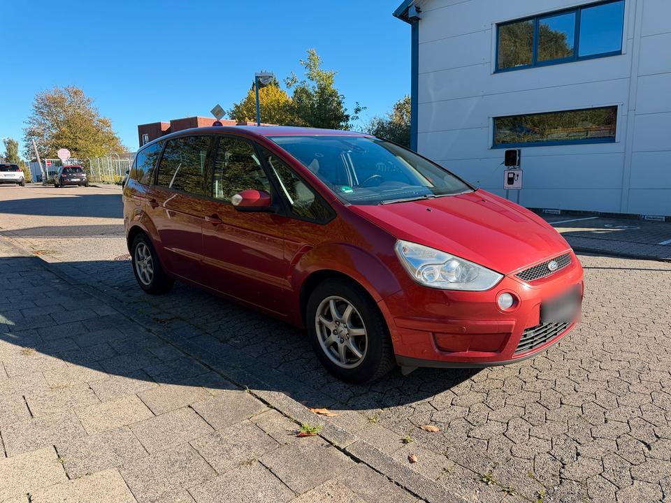 Ford S-Max 2006 — rear view