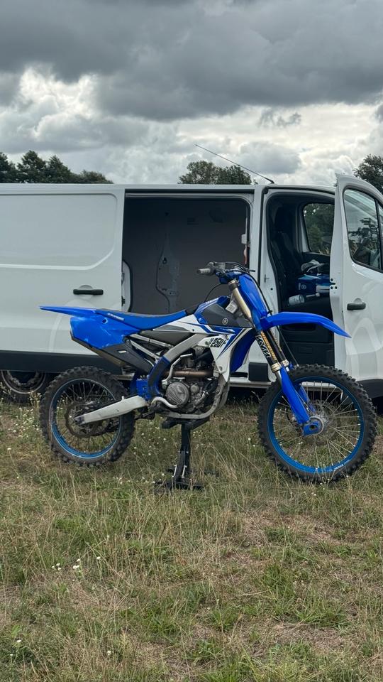 Yamaha YZF 250 Motocross Mx Bike 2014 — vehicle for AFU Ukraine