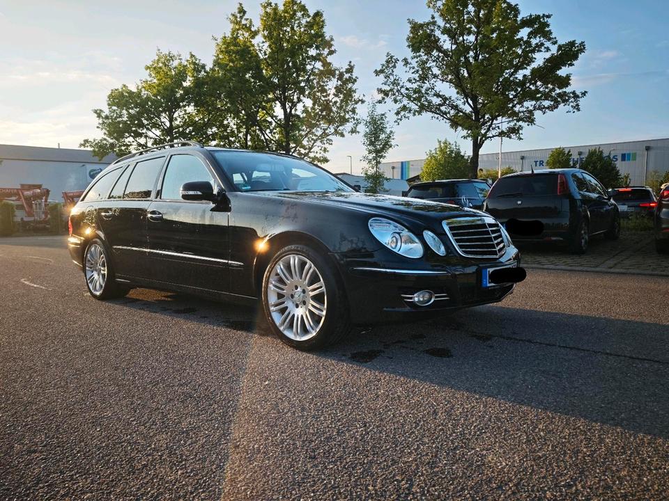 Mercedes Benz E 280 2008 — engine
